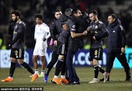 字母哥超强攻防两端统治比赛