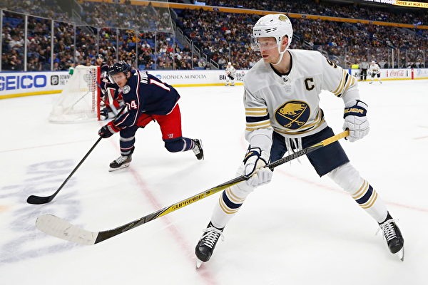 2024 赛季：弗里曼由于带伤在世界大赛前四场连续开轰，全美体育界致敬