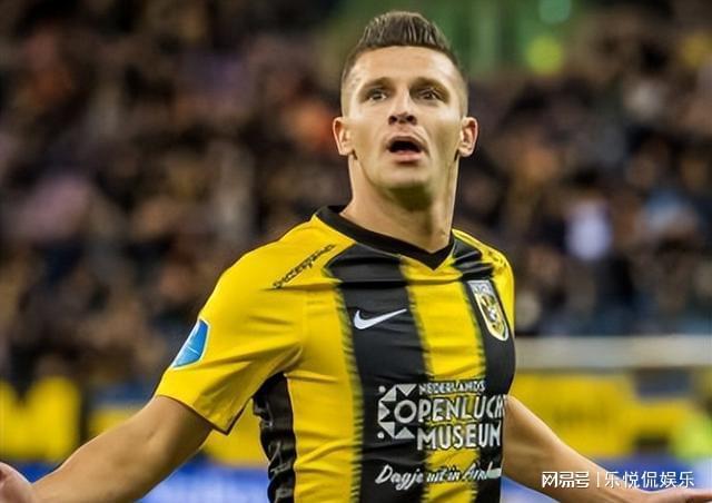 仅吸引了许 仅吸引了许